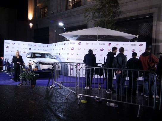 range rover evoque in kensington - red carpet